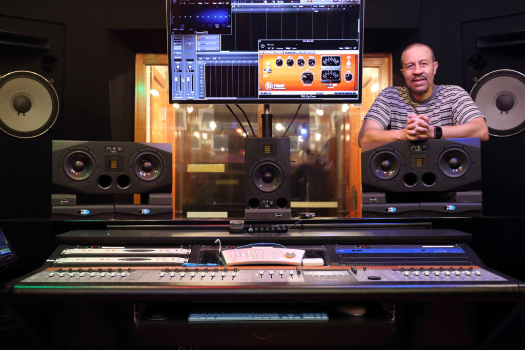 ADAM Audio A77X Active Studio Monitor (Near/Midfield) (Archived Product)