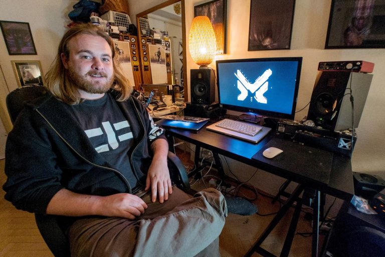 The award-winning label MethLab represents various artists of electronic music that ... 