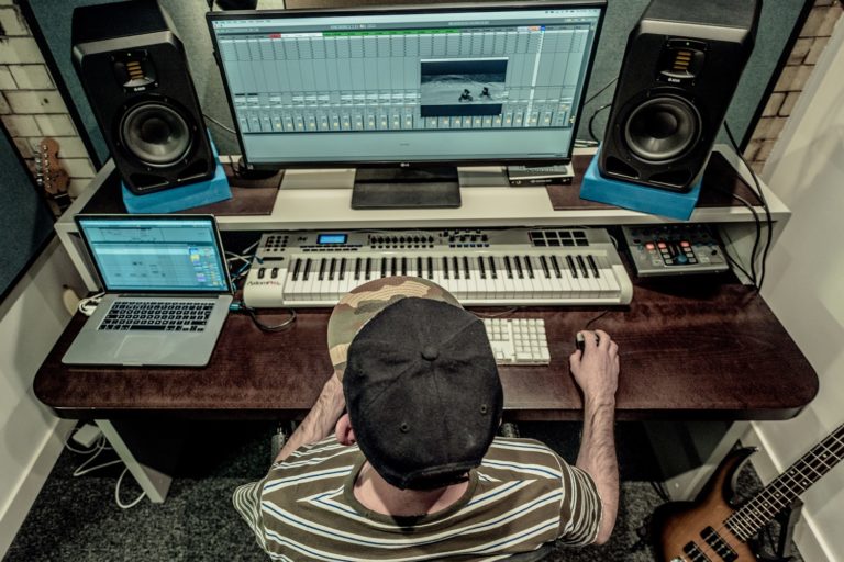 adam-audio-s2v-studio-monitors