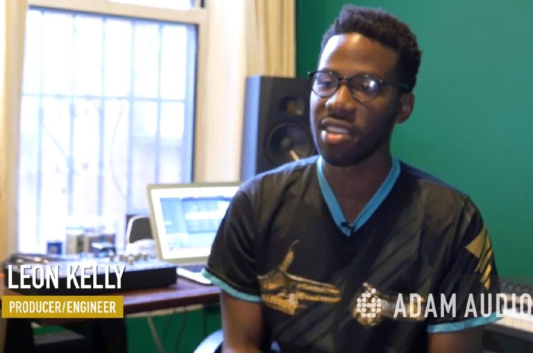 Leon Kelly hat bereits mit vielen bekannten Musikern zusammengearbeitet, darunter Run the Jewels (RTJ), Action Bronson, Kaytranada, Flatbush Zombies und ...