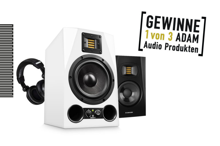 Der ADAM A7X glossy white ist the first prize of the 20 years ADAM ADAM Audio competition.