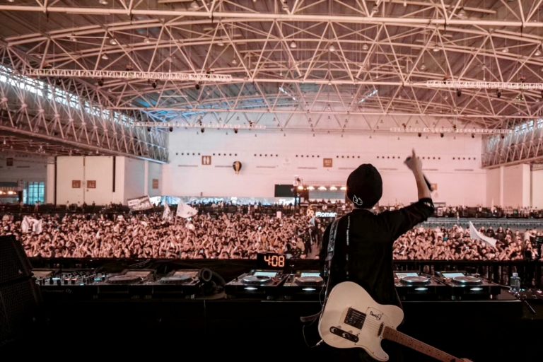 ADAM Audio user Panta.Q during a live show