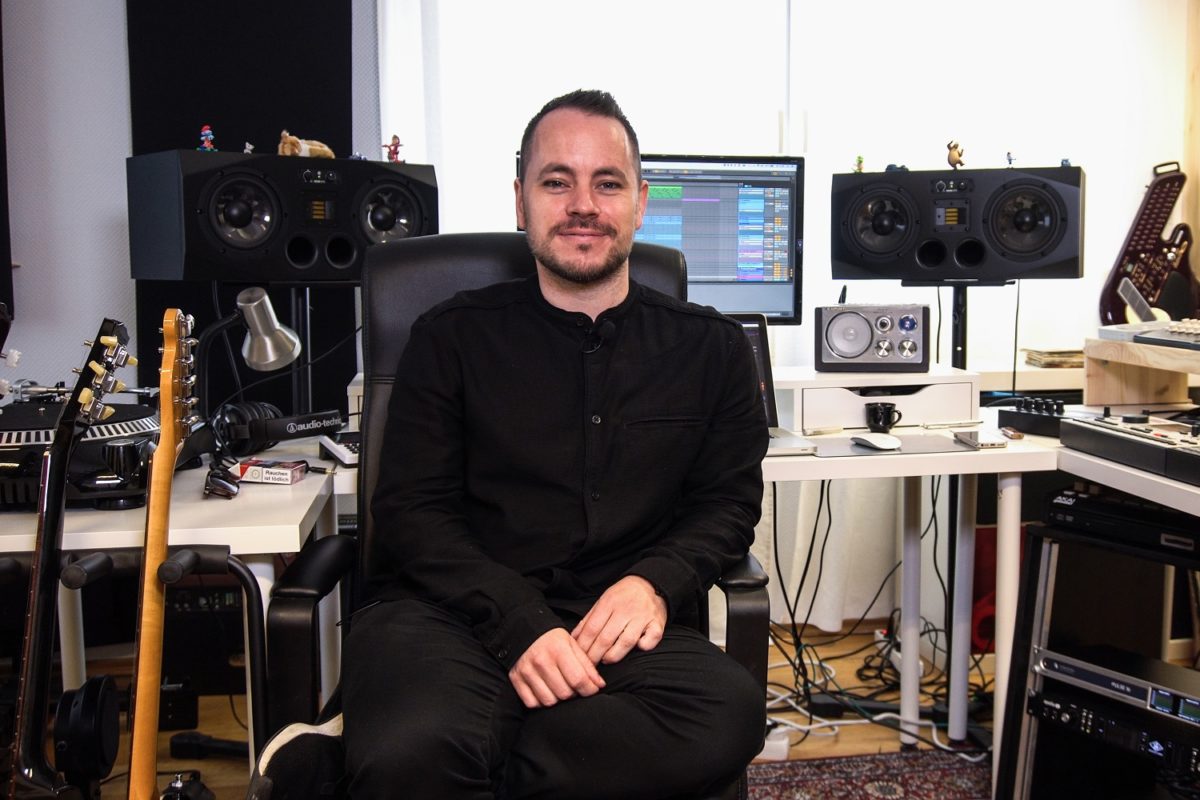 adam-audio-a77x-studio-monitor-raffi-balboa