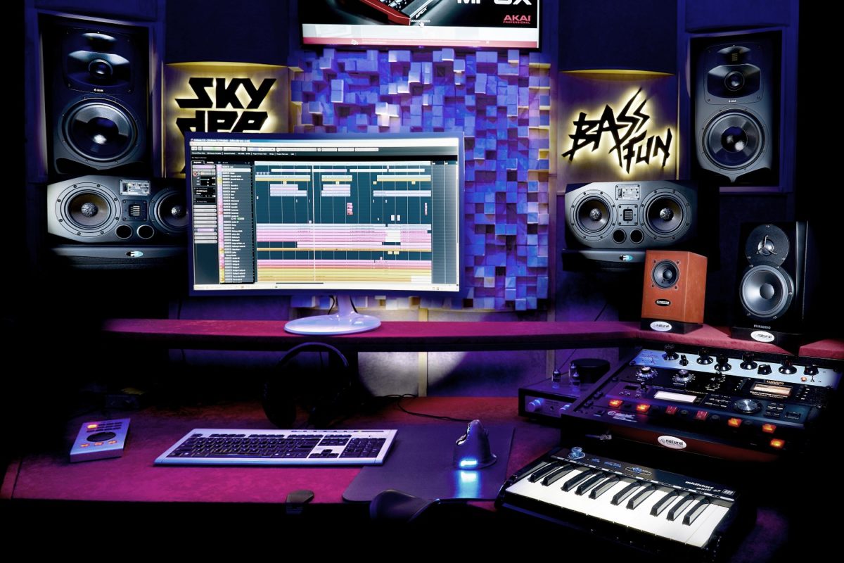 adam-audio-s5v-studio-monitors-bass-fun