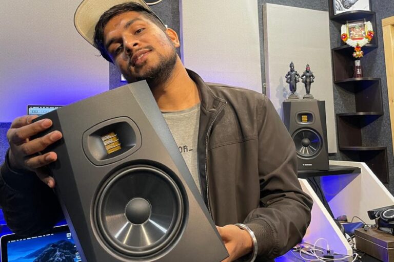 adam-audio-t5v-studio-monitor-muzistar-close-up