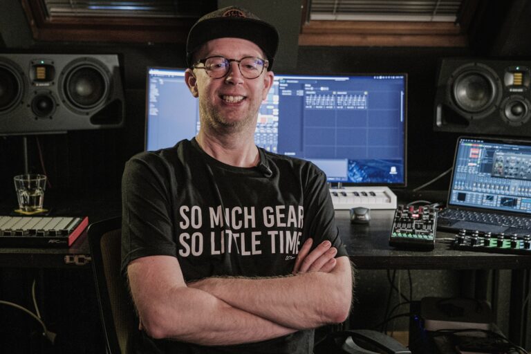 In the dynamic realm of techno, Adam Vandal stands as a seasoned artist with over 25 years of experience ...
