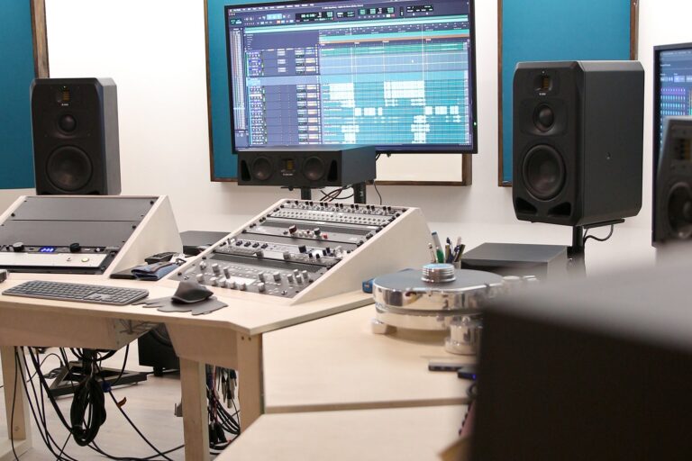 Johannes Frank's Feinklang Mastering Studios in Leipzig is one of the go-to places for professional mastering ...
