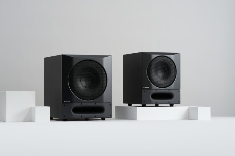 ADAM Audio anuncia una nueva gama de subwoofers con tecnología DSP y la evolución de su plataforma de calibración ...